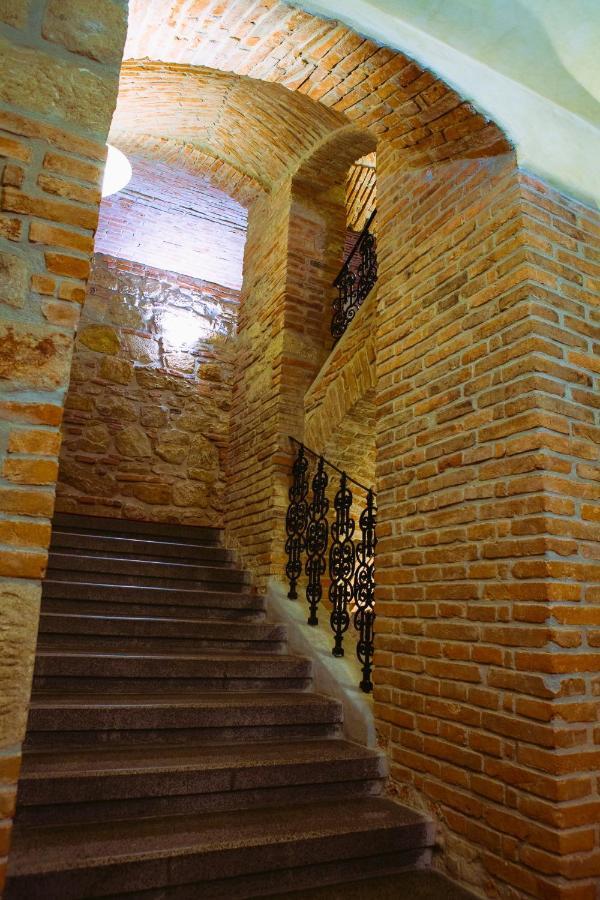Hotel Rous بلزن المظهر الخارجي الصورة